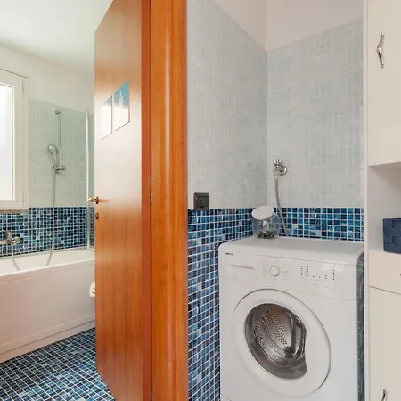 Appartement Guesthost - On Two Levels